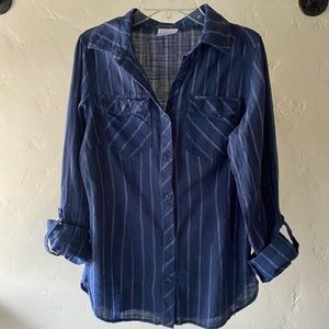 Women’s Columbia Blue Button Up Top